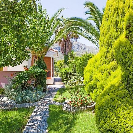 Eleana Villa Angouselianá Екстериор снимка