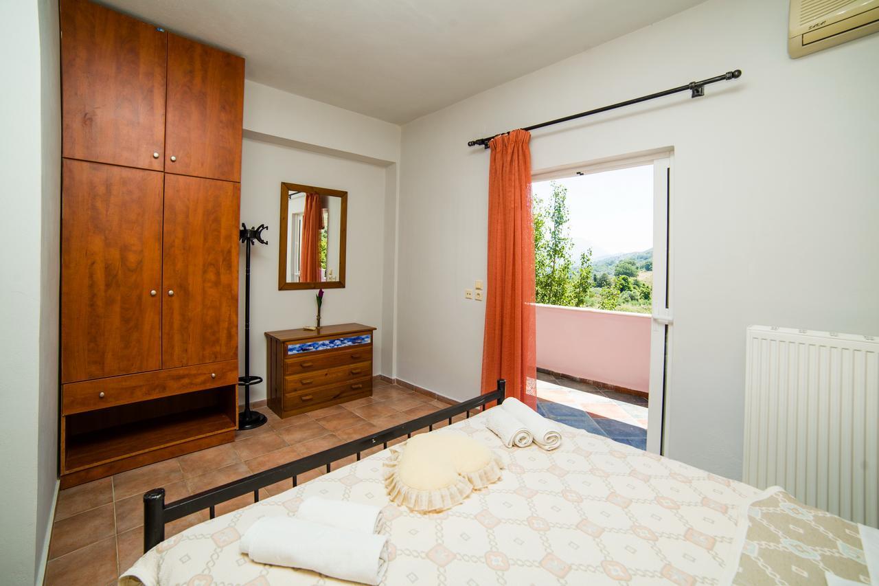 Eleana Villa Angouselianá Екстериор снимка