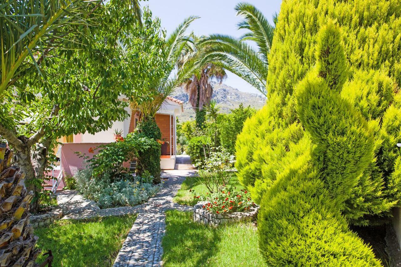 Eleana Villa Angouselianá Екстериор снимка